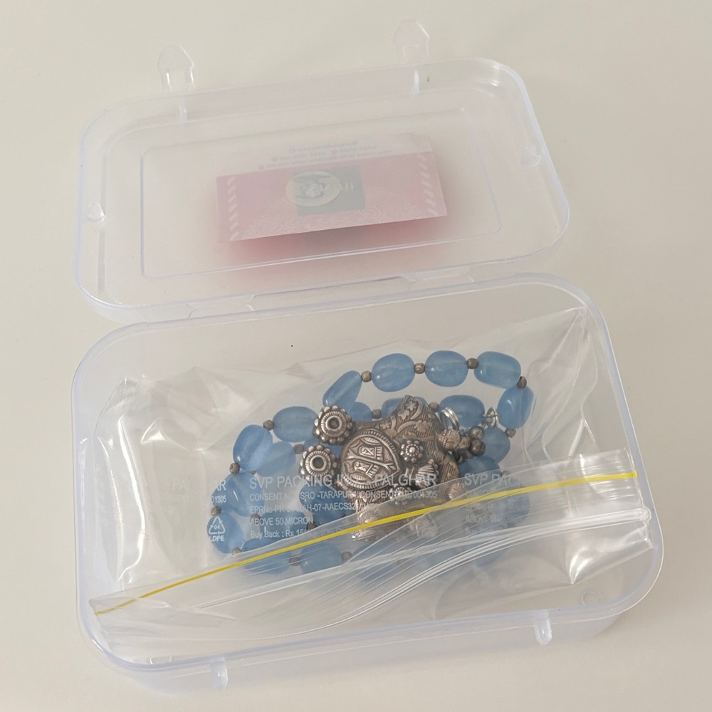 Silver and Blue Agate Beaded Pendant Necklace - Picture 9 of 10